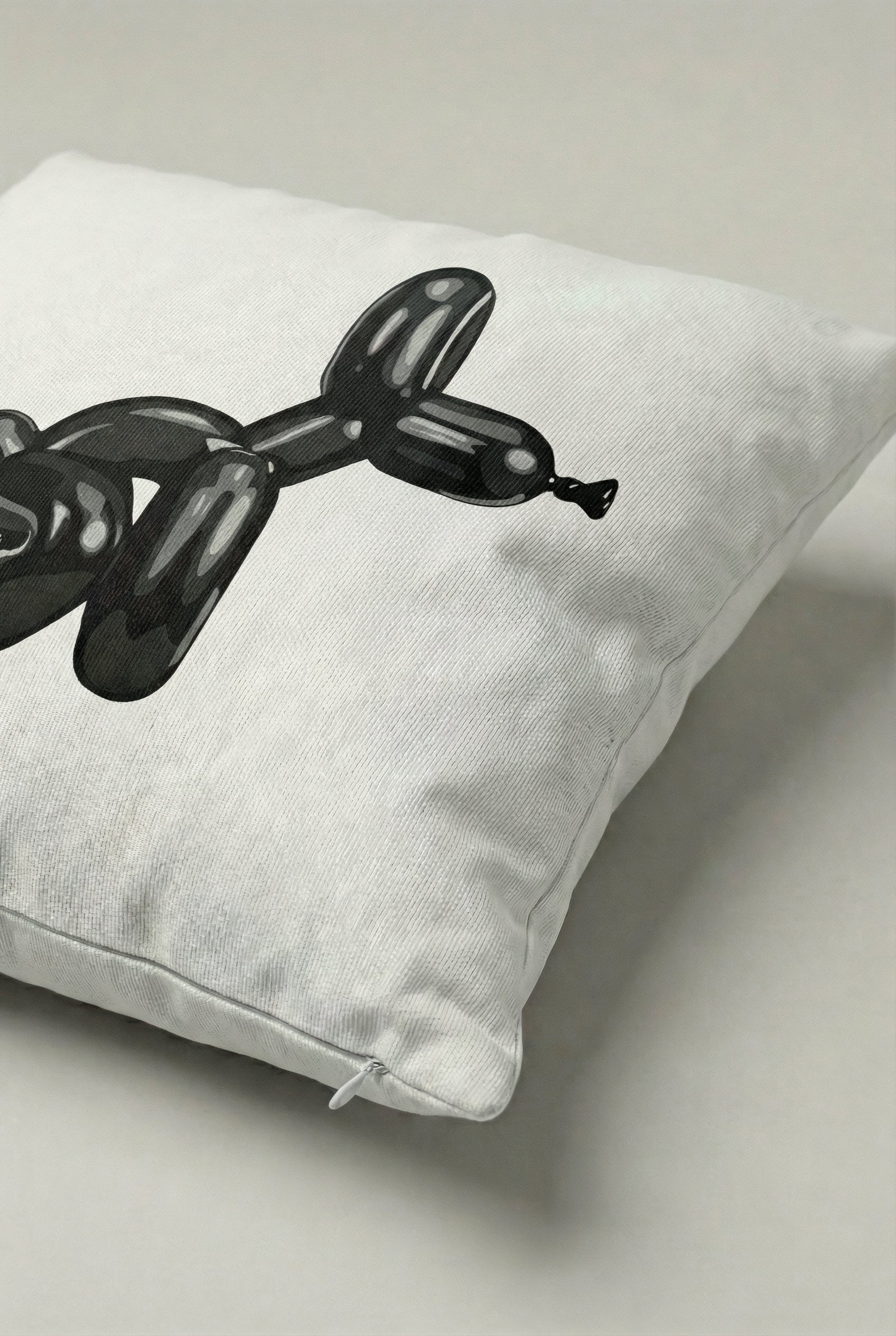 Balon Köpek Kırlent Kılıfı 006 – Avangard 45x45 cm Dekoratif Yastık Kılıfı