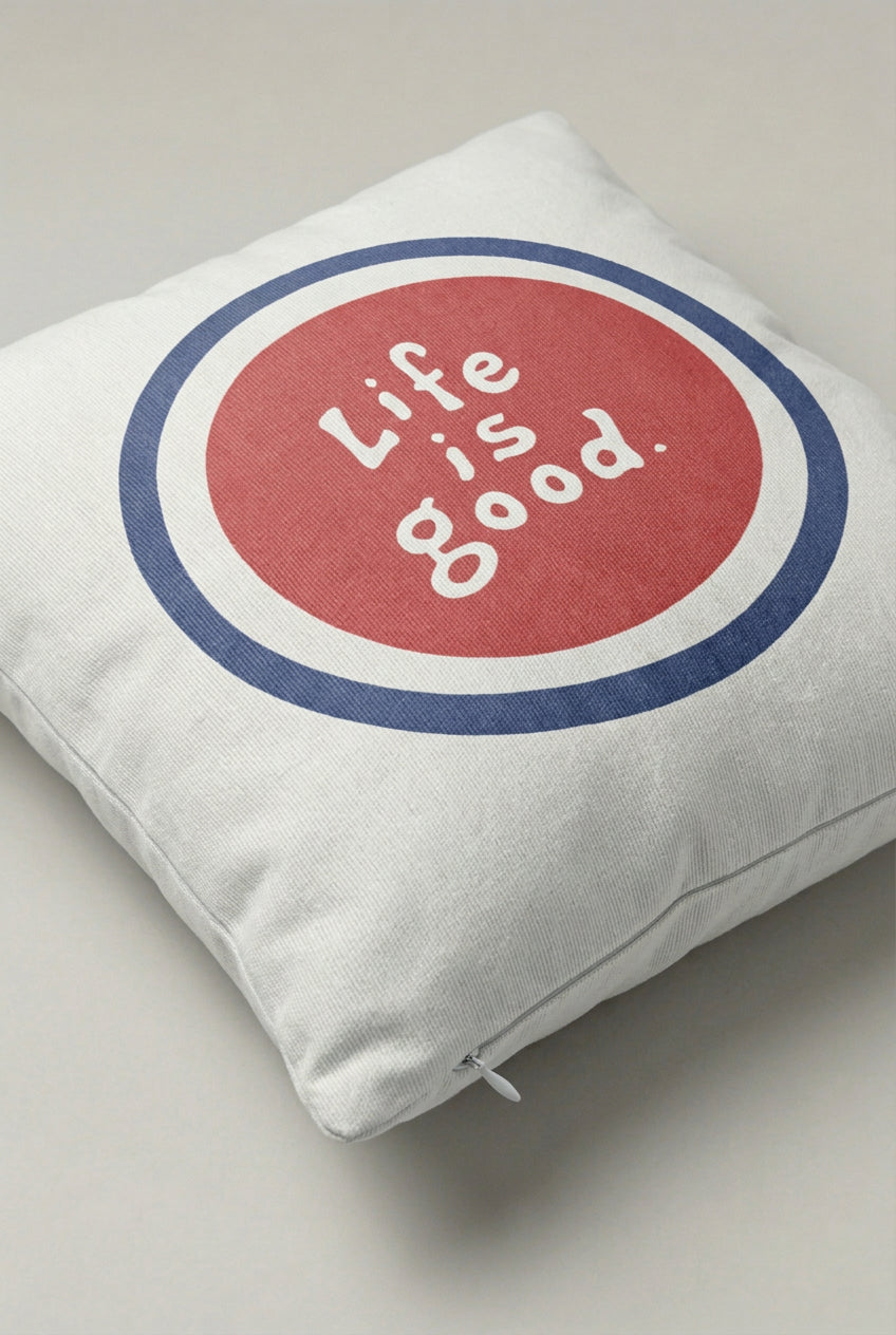 Life Is Good Yazılı Retro Rozetli Kırlent Kılıfı 121 – Good Life Badge Tasarım 45x45 cm ürün görseli 2