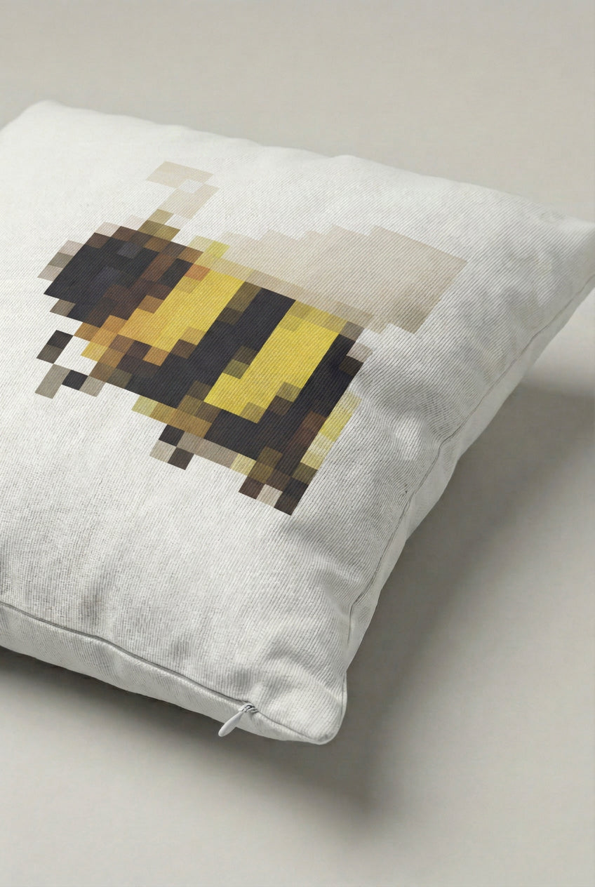 Piksel Arı Desenli Kırlent Kılıfı 125 – Pixel Honey Bee Tasarım 45x45 cm ürün görseli 2