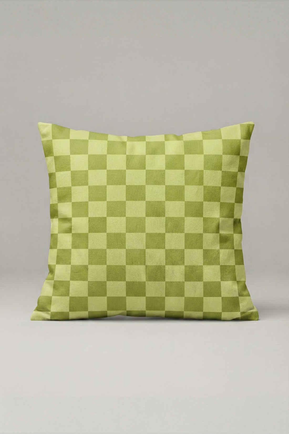 Yeşil Krem Dama Desenli Kırlent Kılıfı 126 – Pistachio Checker Tasarım 45x45 cm ürün görseli 1