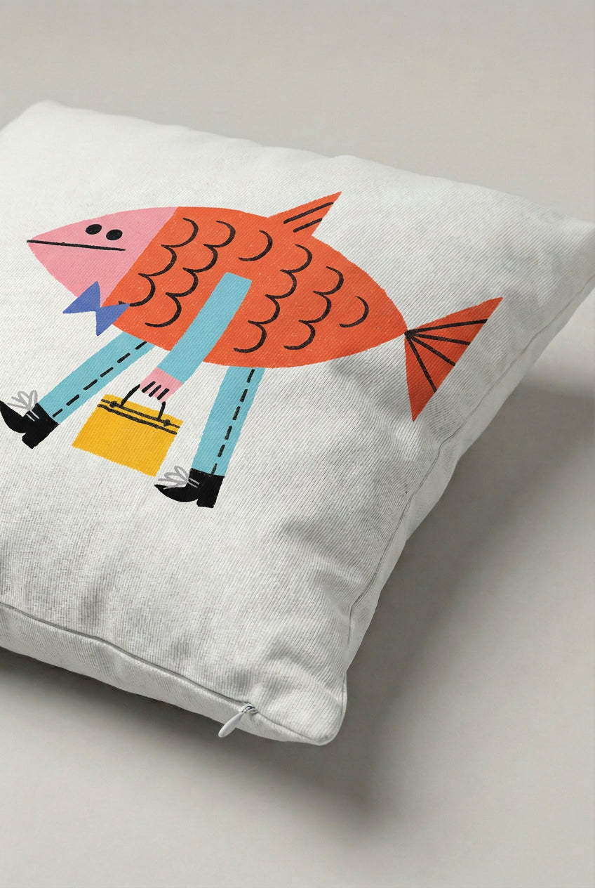 Pembe Balık ve Çizme Desenli Kırlent Kılıfı 143 – Walking Fish Tasarım 45x45 cm ürün görseli 2