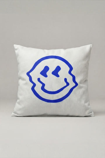 Mavi Gülen Yüz Çizimli Kırlent Kılıfı 150 – Happy Blue Face Tasarım 45x45 cm ürün görseli 1