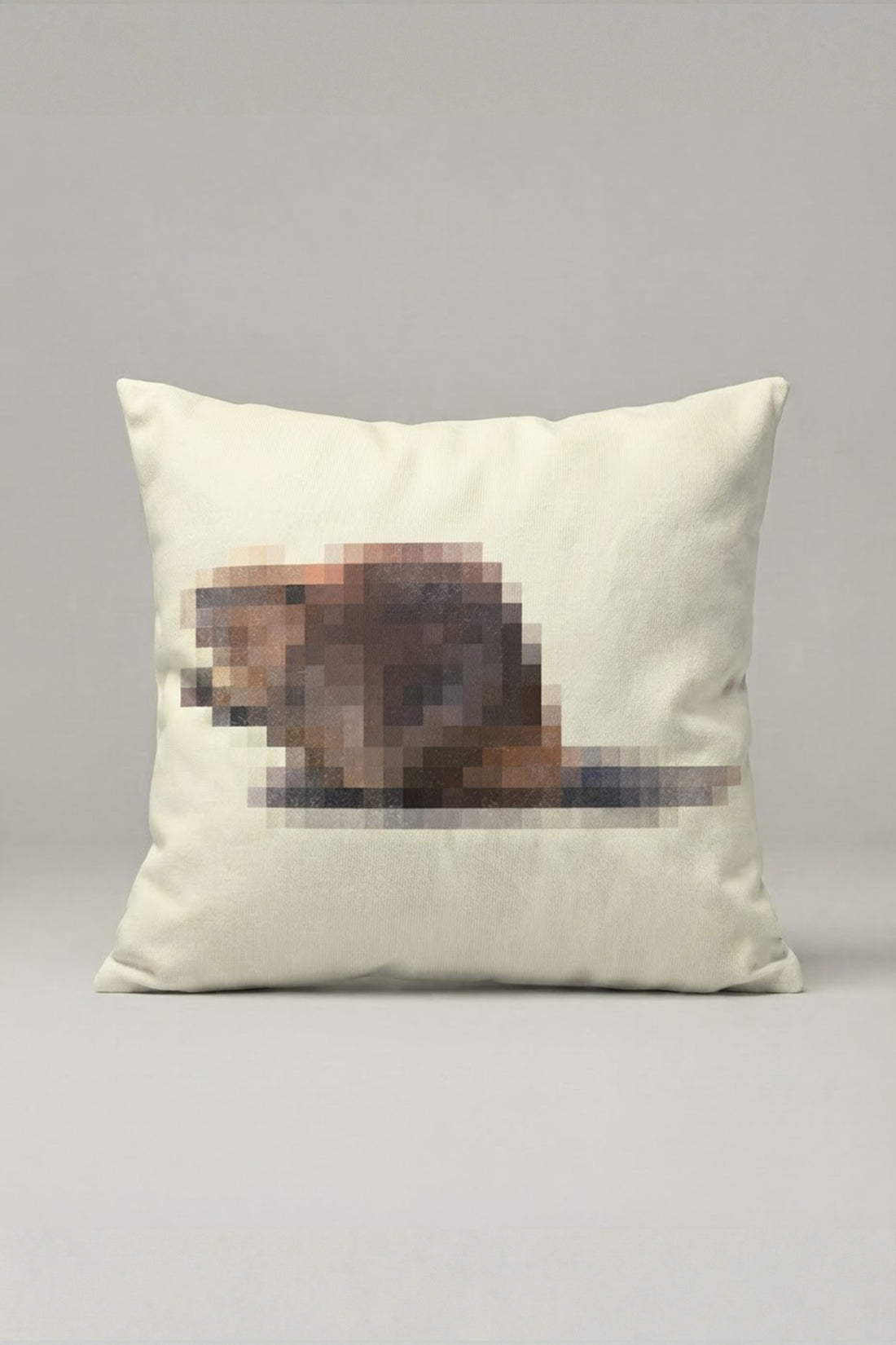 Piksel Kunduz Desenli Kırlent Kılıfı 159 – Pixel Beaver Tasarım 45x45 cm ürün görseli 1