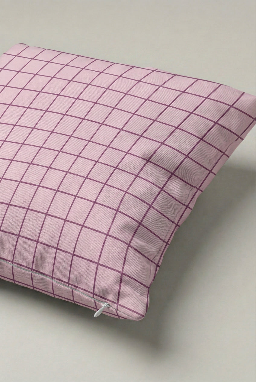 Lila İnce Kareli Kırlent Kılıfı 162 – Lilac Grid Tasarım 45x45 cm ürün görseli 2