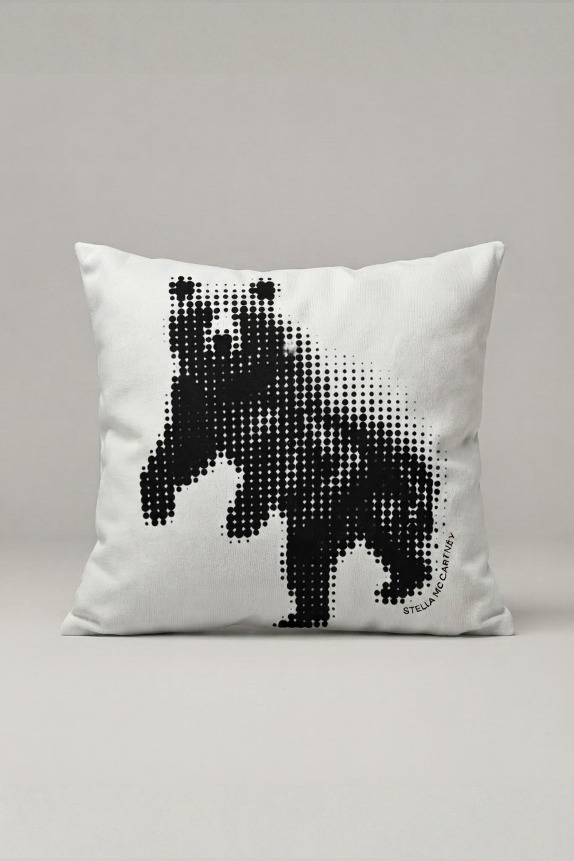 Piksel Siyah Kedi Desenli Kırlent Kılıfı 168 – Pixel Black Cat Tasarım 45x45 cm ürün görseli 1