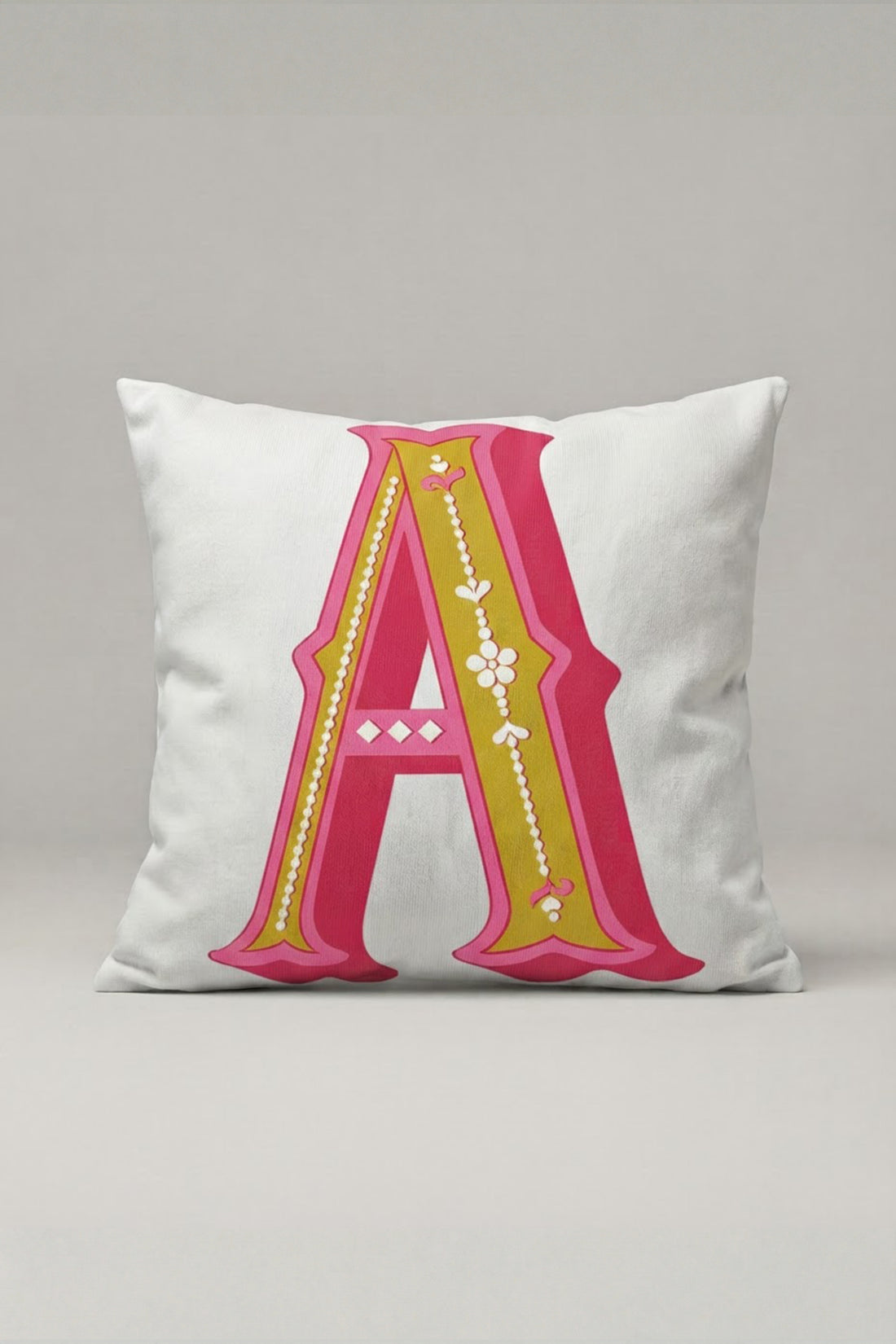 Pembe Sarı Dekoratif A Harfli Kırlent Kılıfı 172 – Ornamental Letter A Tasarım 45x45 cm ürün görseli 1