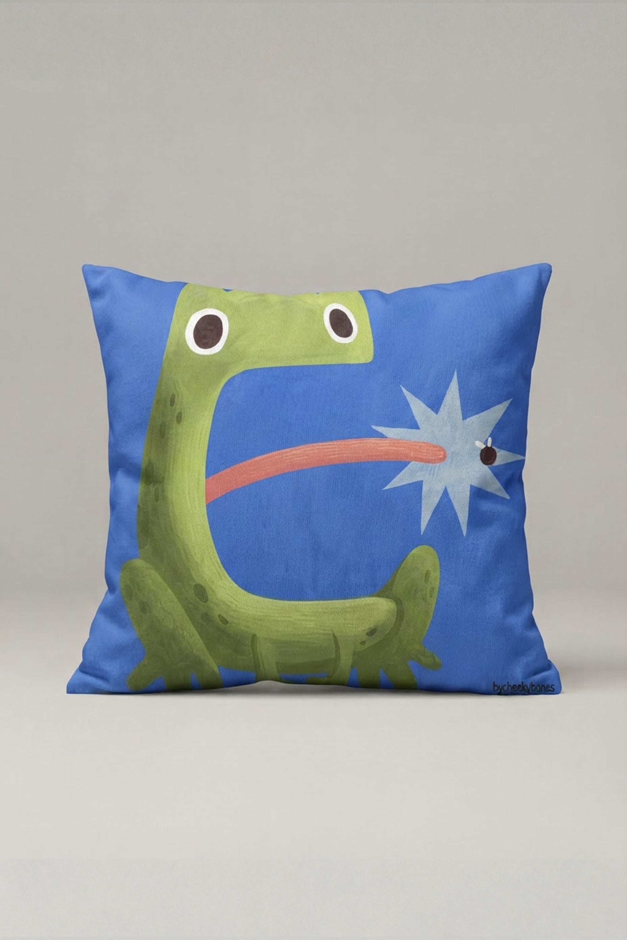 Mavi Zemin Sevimli Yeşil Dinozor Desenli Kırlent Kılıfı 181 – Laser Dino Tasarım 45x45 cm ürün görseli 1