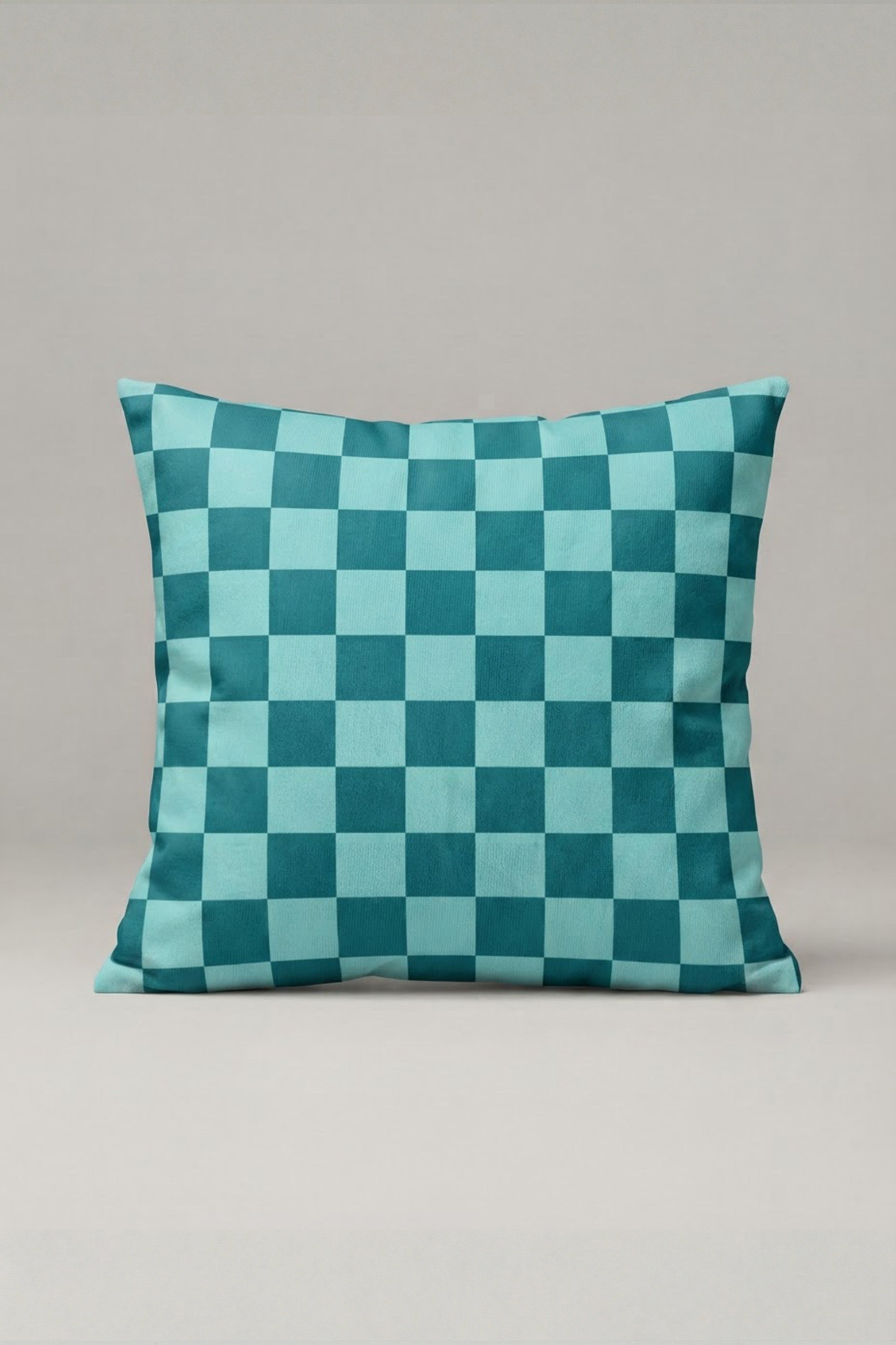 Turkuaz Koyu Mavi Dama Desenli Kırlent Kılıfı 182 – Aqua Checker Tasarım 45x45 cm ürün görseli 1