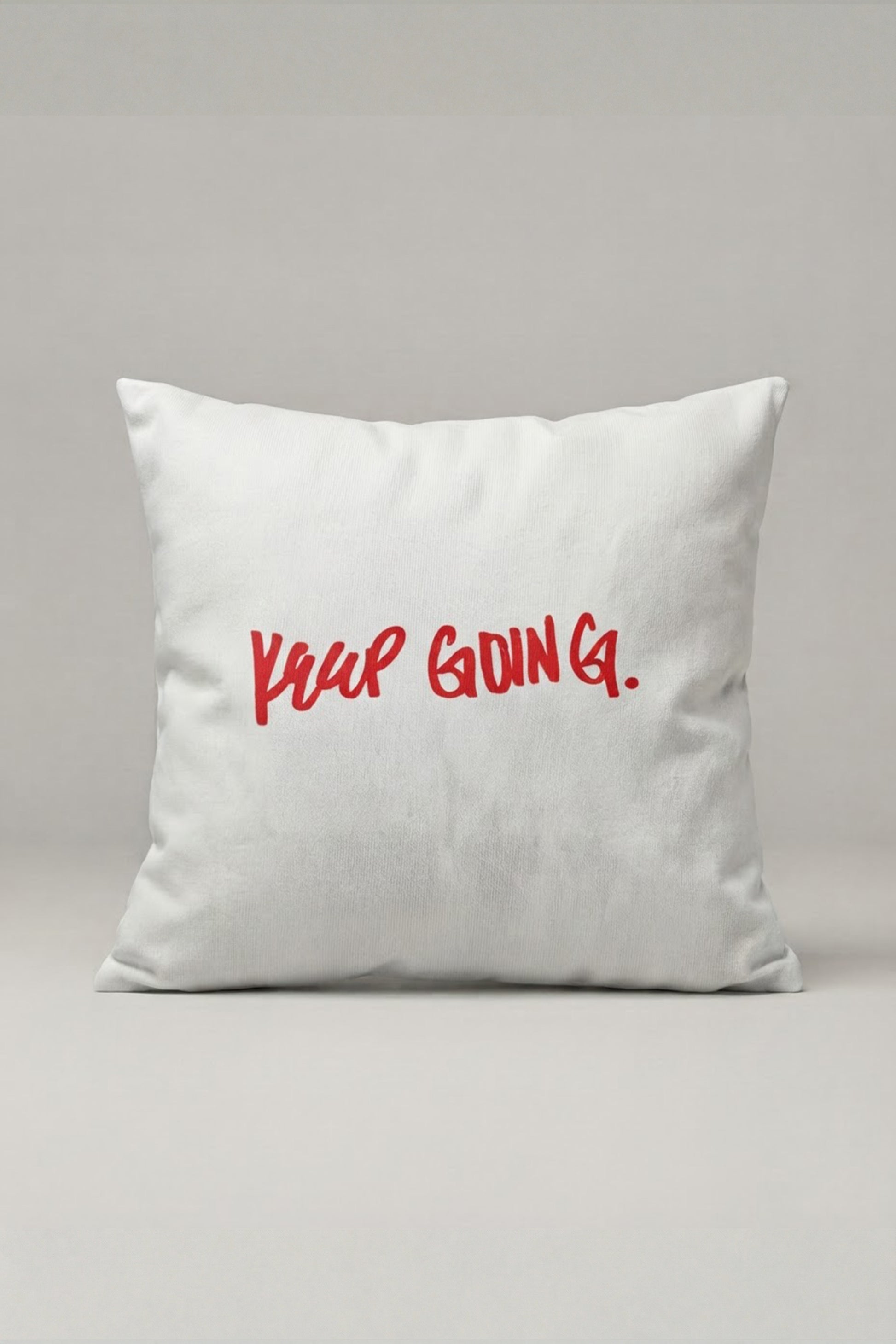 Keep Going Yazılı Minimal Kırlent Kılıfı 201 – Keep Going Script Tasarım 45x45 cm ürün görseli 1