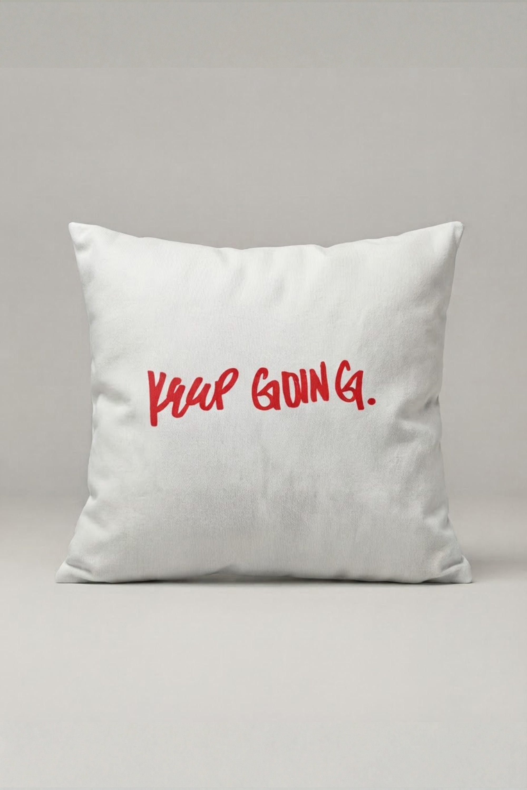 Keep Going Yazılı Minimal Kırlent Kılıfı 201 – Keep Going Script Tasarım 45x45 cm ürün görseli 1
