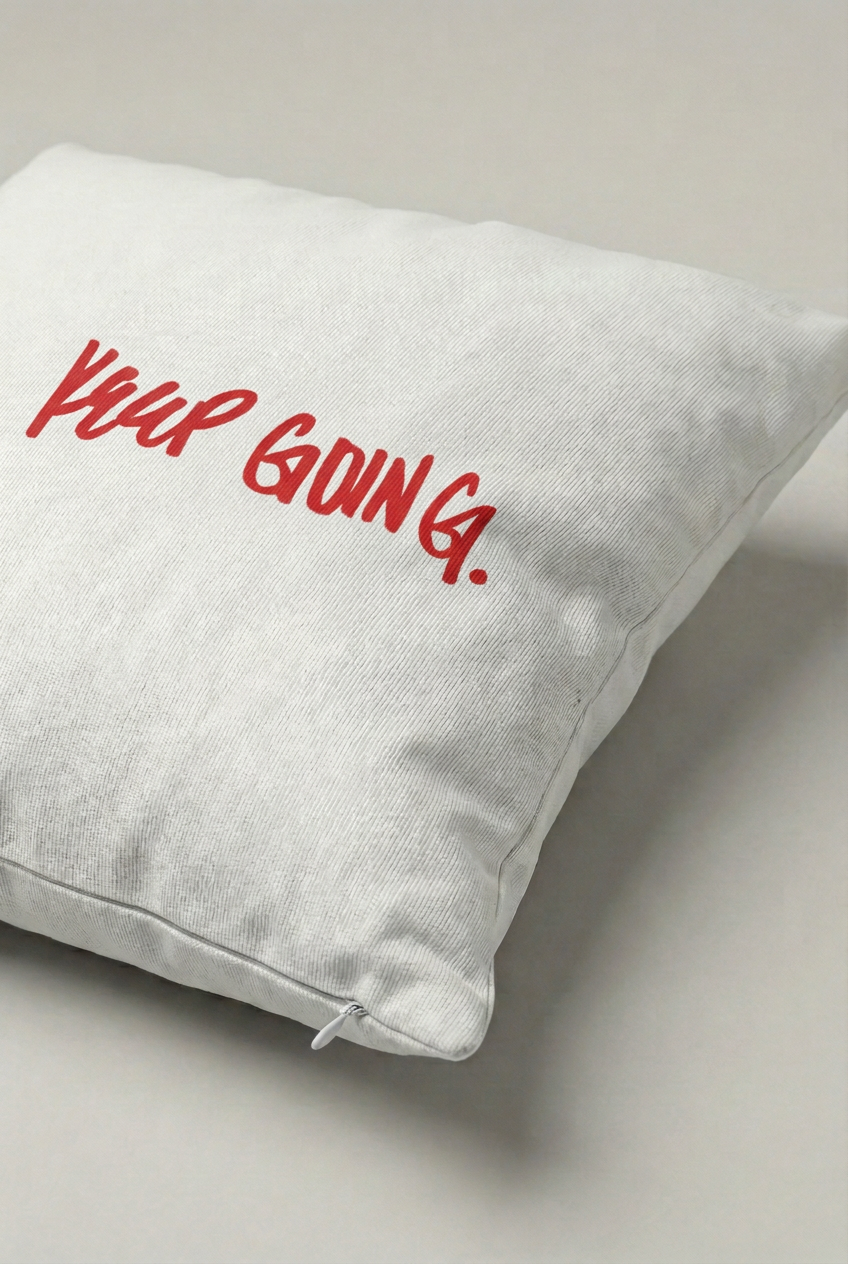 Keep Going Yazılı Minimal Kırlent Kılıfı 201 – Keep Going Script Tasarım 45x45 cm ürün görseli 2