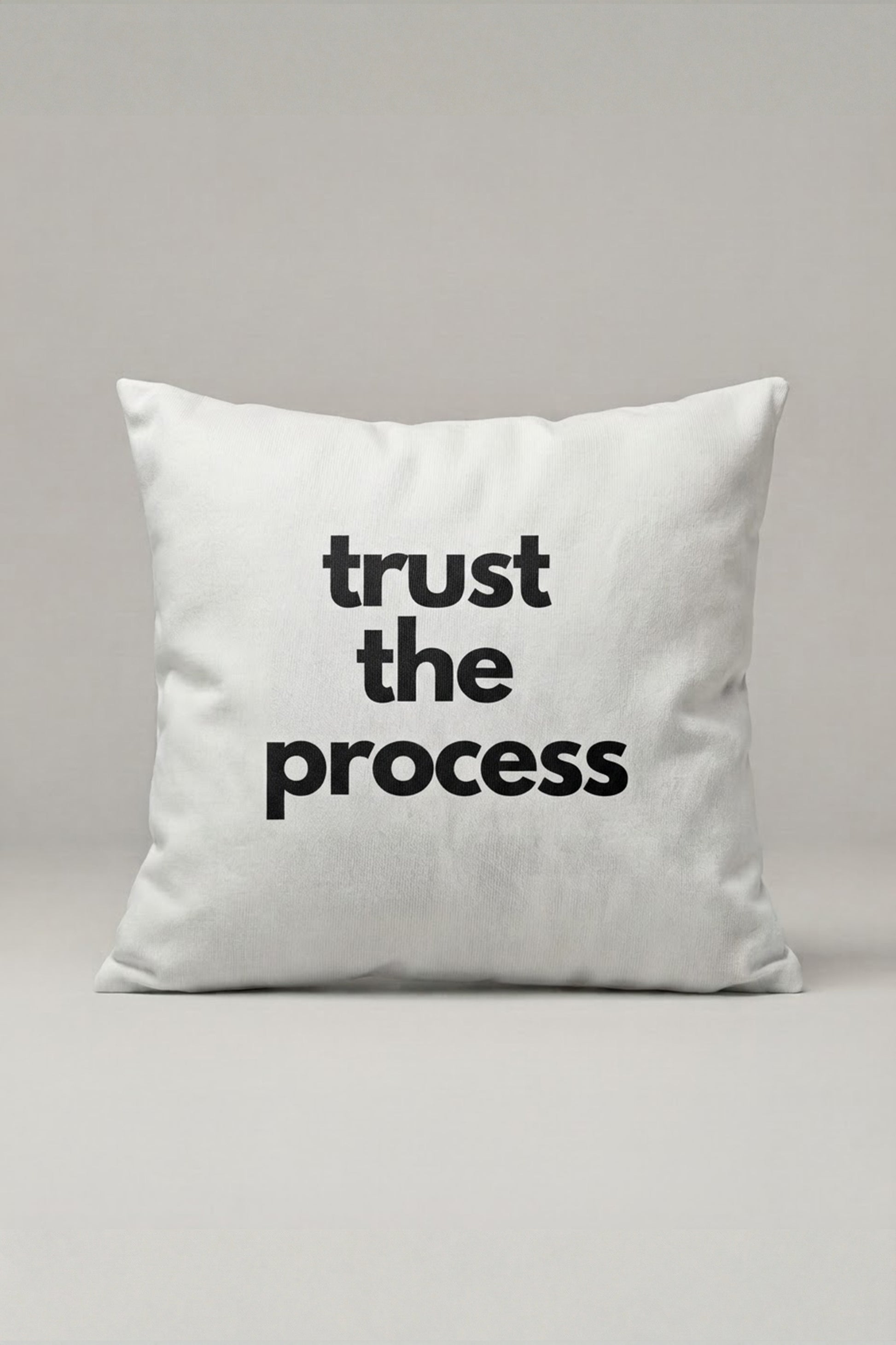 Trust The Process Yazılı Kırlent Kılıfı 215 – Trust Process Tasarım 45x45 cm ürün görseli 1