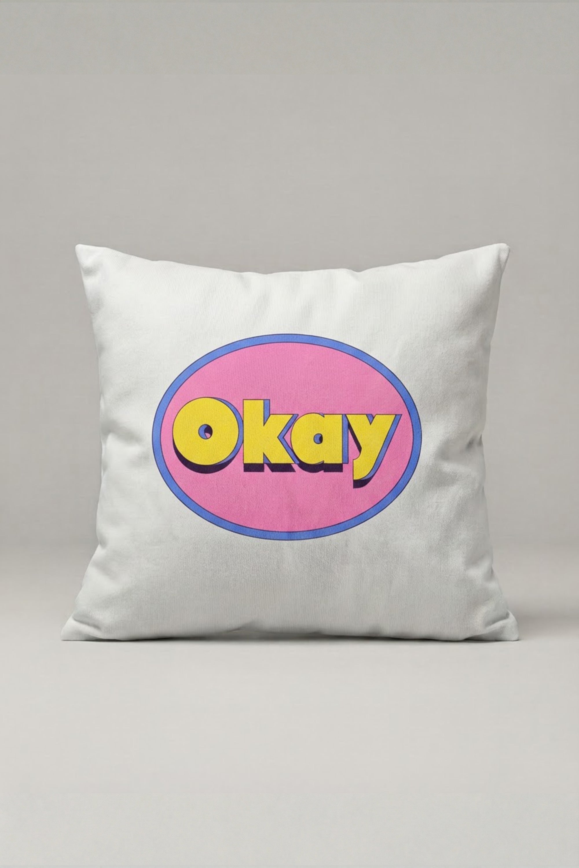 Renkli Retro Okay Yazılı Kırlent Kılıfı 216 – Retro Okay Tasarım 45x45 cm ürün görseli 1
