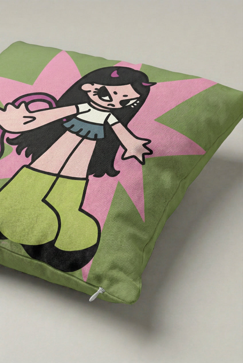 Yeşil Pembe Çizgi Roman Kız Desenli Kırlent Kılıfı 232 – Comic Girl Tasarım 45x45 cm ürün görseli 2