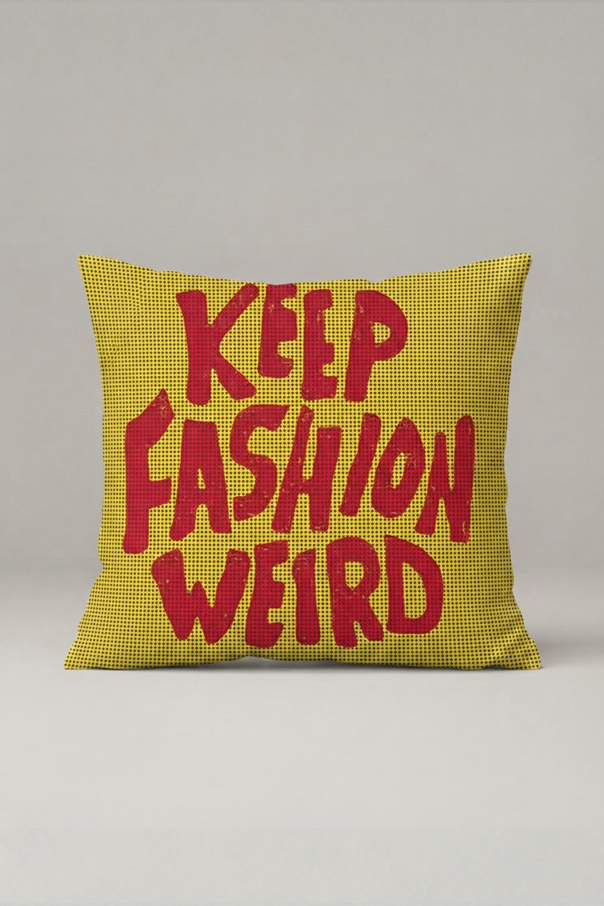 Sarı Keep Fashion Weird Yazılı Kırlent Kılıfı 233 – Fashion Weird Tasarım 45x45 cm ürün görseli 1