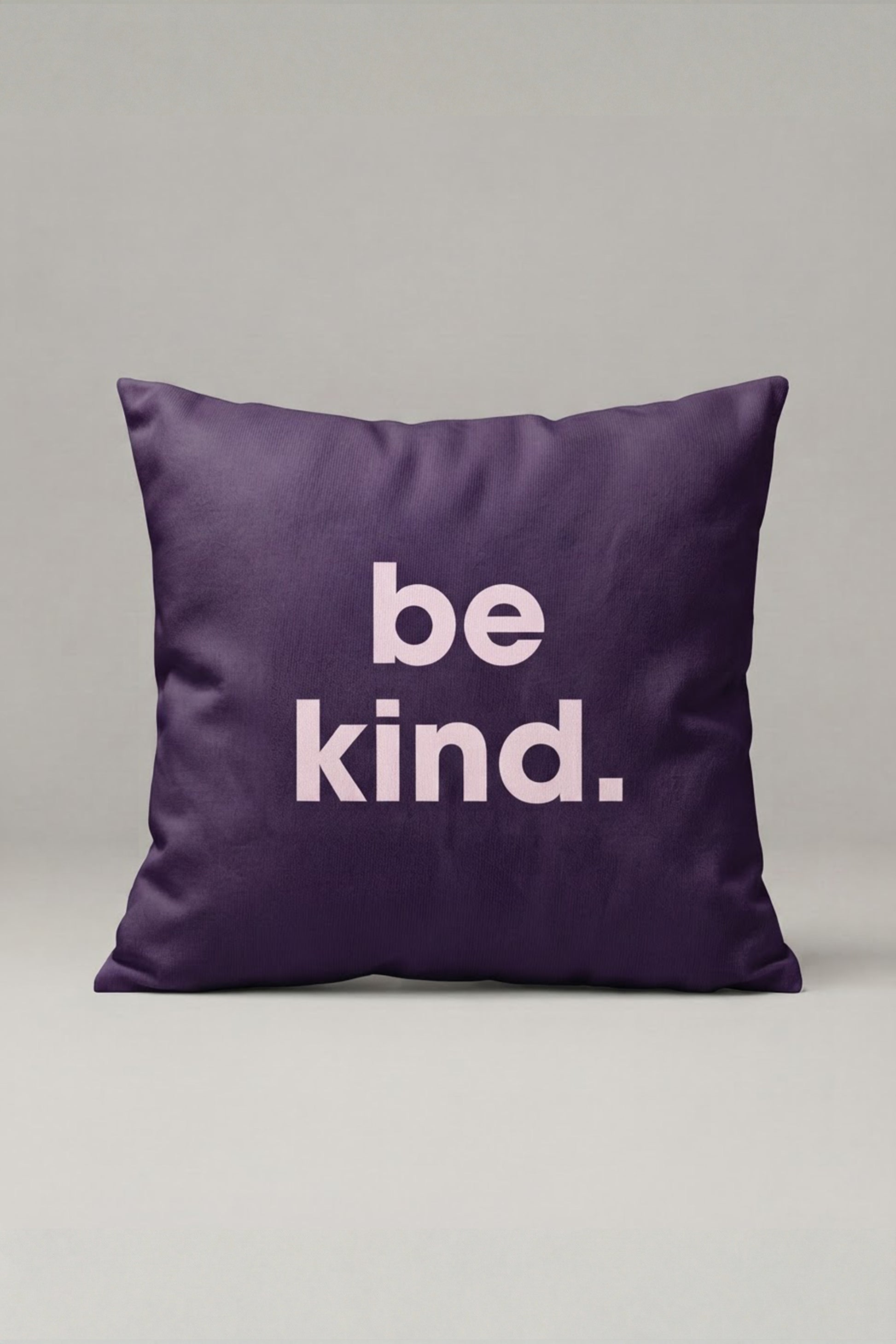 Mor Be Kind Yazılı Kırlent Kılıfı 236 – Be Kind Purple Tasarım 45x45 cm ürün görseli 1