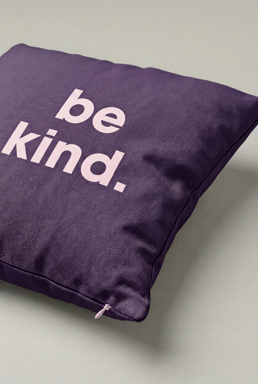 Mor Be Kind Yazılı Kırlent Kılıfı 236 – Be Kind Purple Tasarım 45x45 cm ürün görseli 2