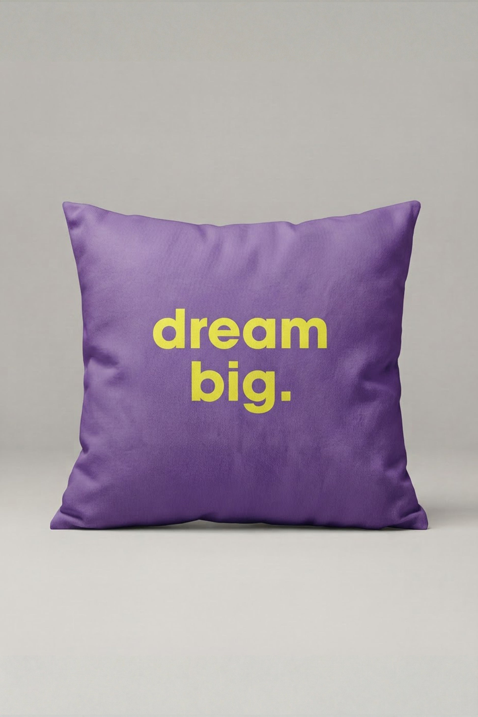 Mor Dream Big Yazılı Kırlent Kılıfı 252 – Dream Big Purple Tasarım 45x45 cm ürün görseli 1