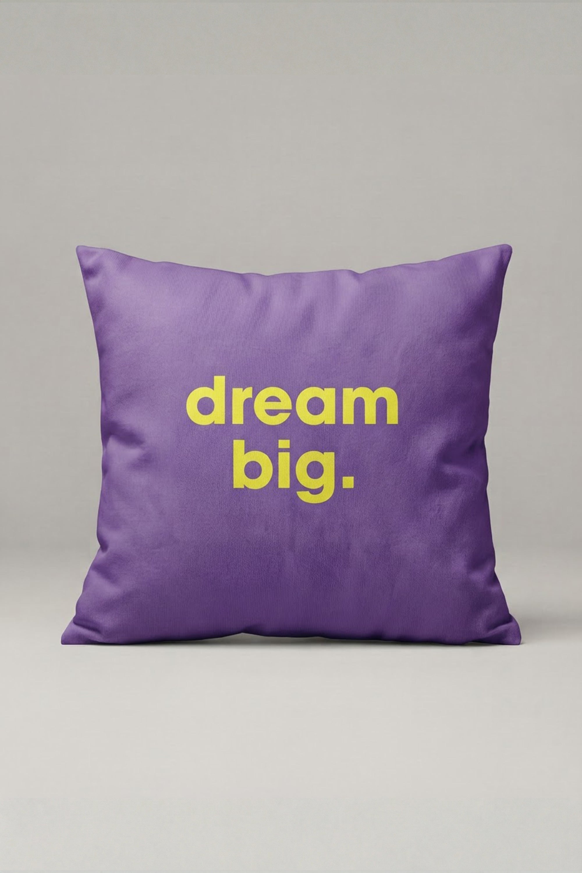 Mor Dream Big Yazılı Kırlent Kılıfı 252 – Dream Big Purple Tasarım 45x45 cm ürün görseli 1