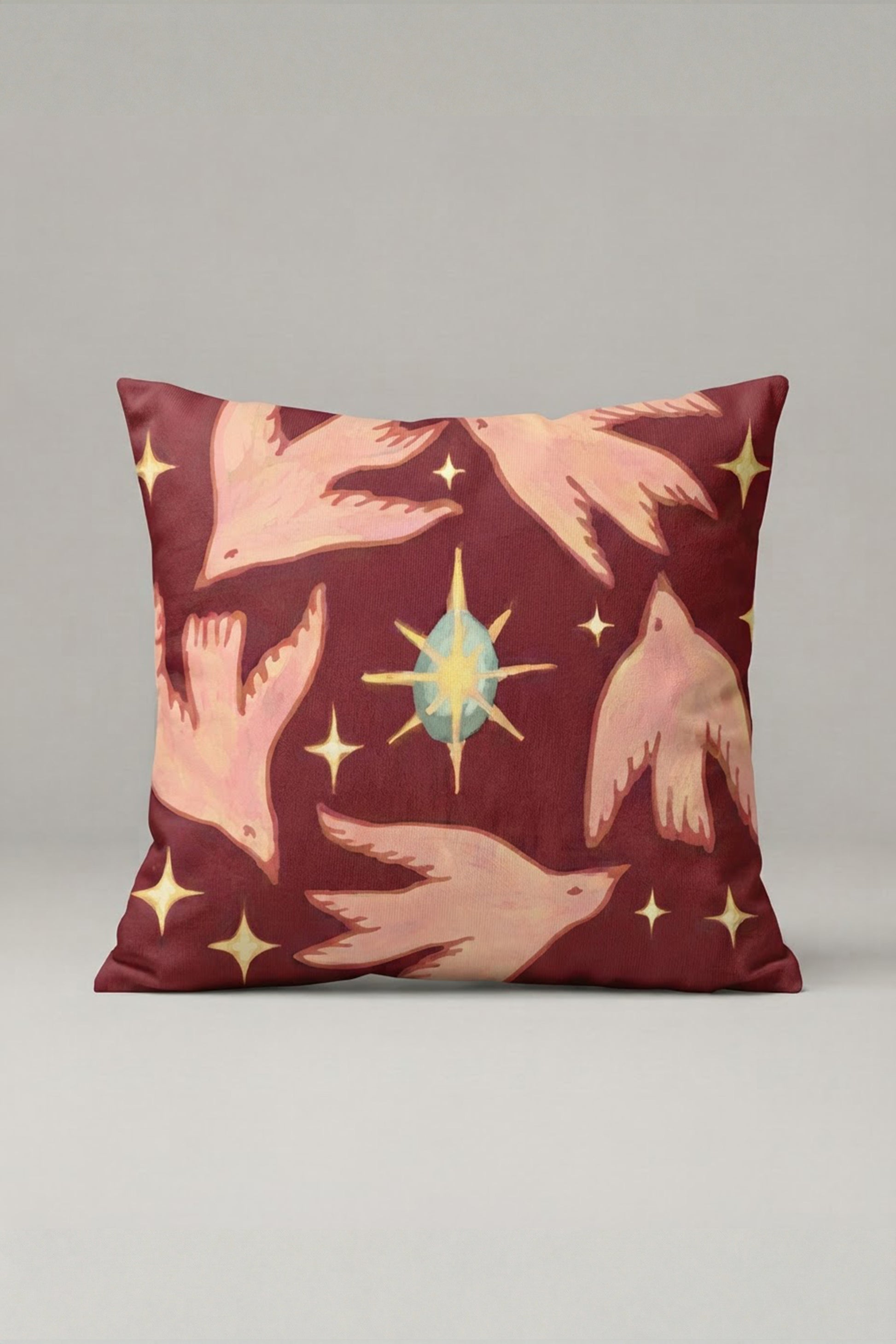 Bordo Zemin Eller ve Yıldız Desenli Kırlent Kılıfı 287 – Celestial Hands Tasarım 45x45 cm ürün görseli 1
