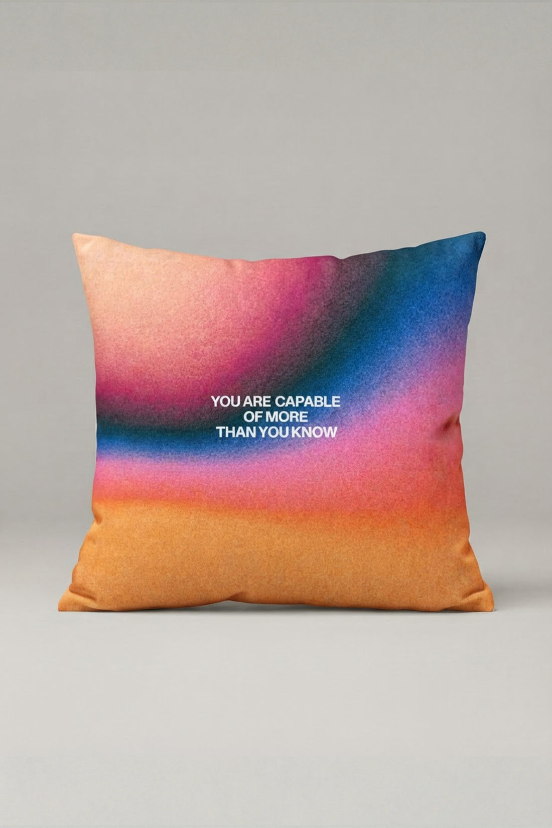 Renkli Degrade Motivasyon Yazılı Kırlent Kılıfı 298 – Capable Gradient Tasarım 45x45 cm ürün görseli 1