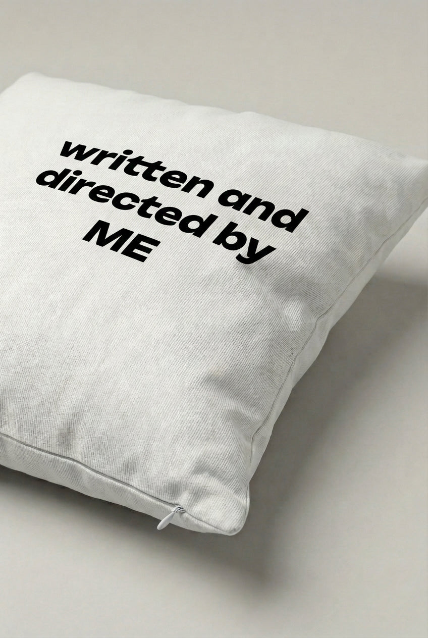 Written And Directed By Me Yazılı Kırlent Kılıfı 329 – My Own Story Tasarım 45x45 cm ürün görseli 2