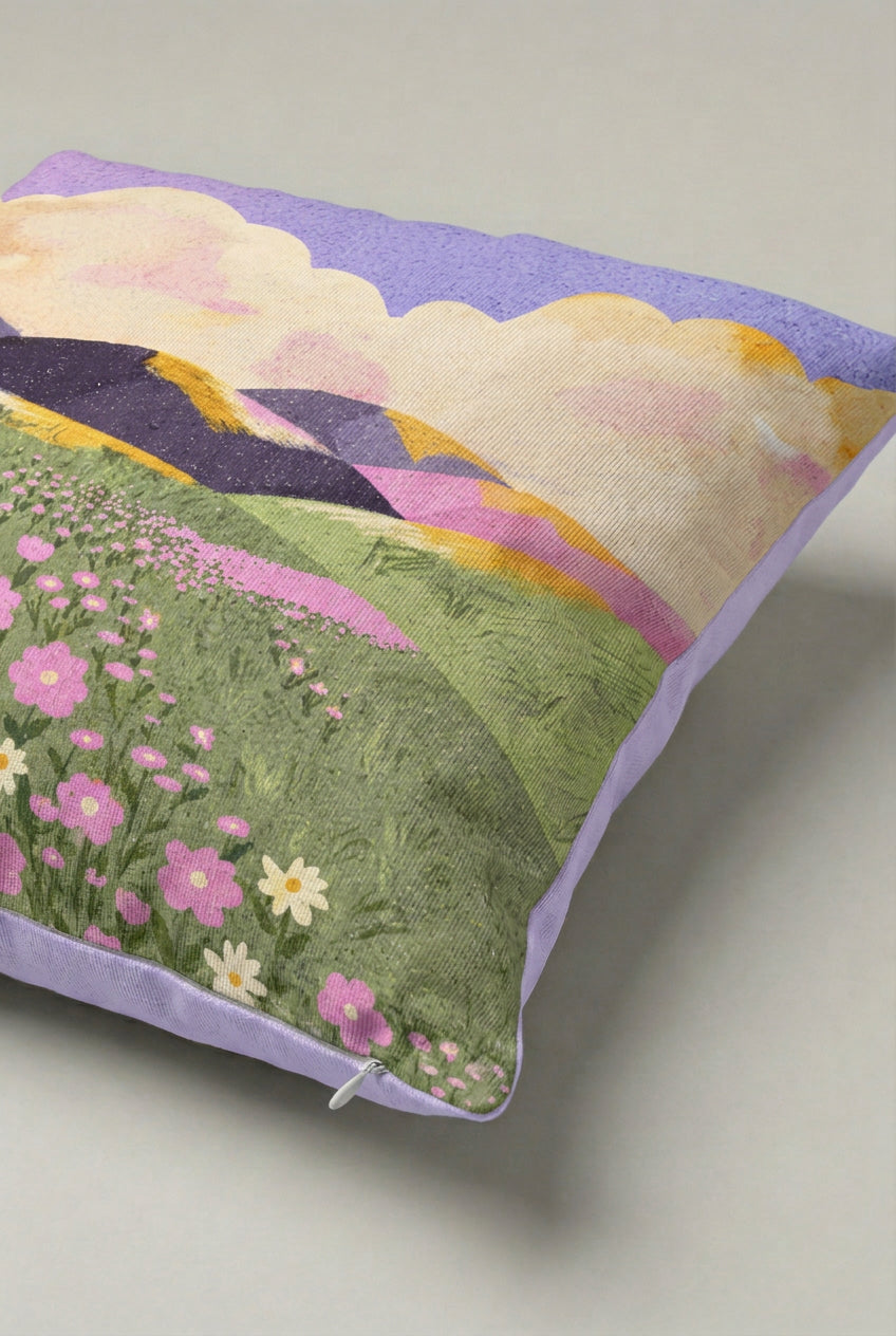 Pastel Dağ ve Çiçek Manzaralı Kırlent Kılıfı 332 – Dreamy Meadow Tasarım 45x45 cm ürün görseli 2