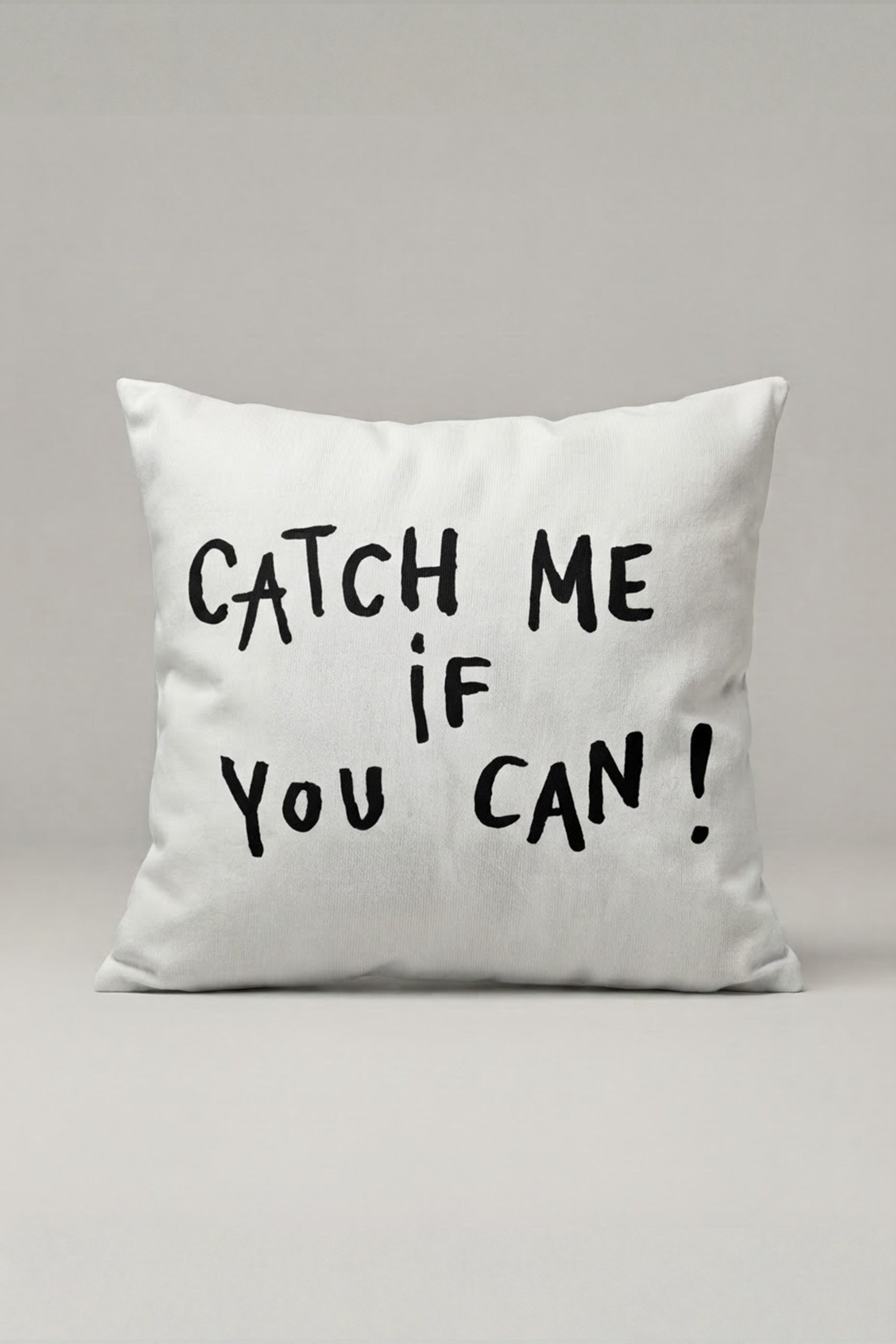 Catch Me If You Can Yazılı Kırlent Kılıfı 341 – Catch Me Tasarım 45x45 cm ürün görseli 1